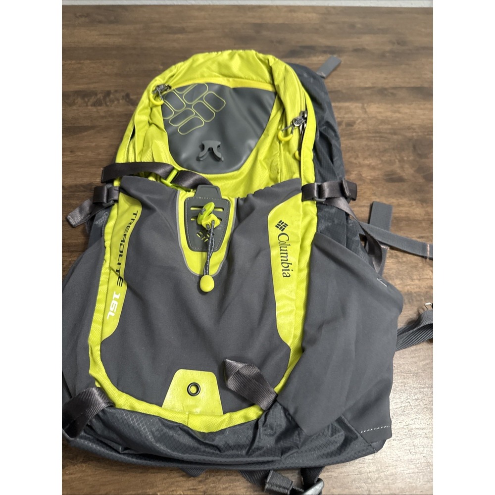 Columbia Treadlite 16L Hiking Running Hunting Lumbar Backpack Outdoors Sports